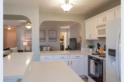 9610 Dalewood Drive, Austin, TX 78729 - Photo 10