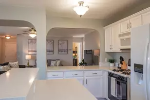 9610 Dalewood Dr, Austin, TX 78729 - Photo 10