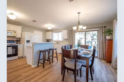 9610 Dalewood Drive, Austin, TX 78729 - Photo 8