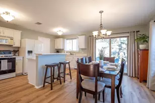 9610 Dalewood Dr, Austin, TX 78729 - Photo 8