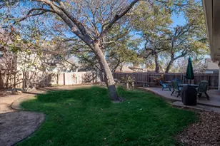 9610 Dalewood Dr, Austin, TX 78729 - Photo 26