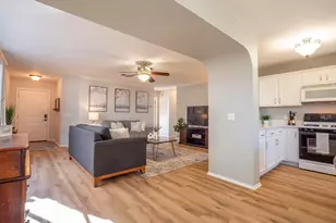 9610 Dalewood Dr, Austin, TX 78729 - Photo 14