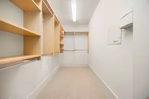 555 E 5th St, Austin, TX 78701 - Photo 22