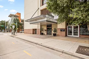 555 E 5th St, Austin, TX 78701 - Photo 4