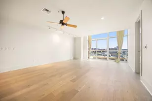 555 E 5th St, Austin, TX 78701 - Photo 6