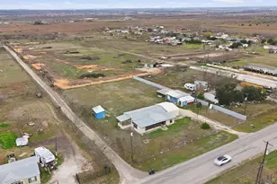 1902 High Rd, Kyle, TX 78640 - Photo 24