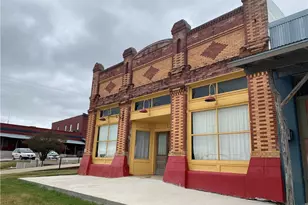 202 N Commerce St, Coupland, TX 78615 - Photo 4