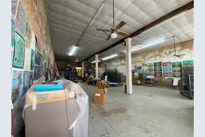 202 N Commerce Street, Coupland, TX 78615 - Photo 8