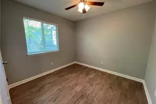 7417 Vintage Hills Dr, Austin, TX 78723 - Photo 12