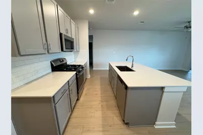 116 Corn Lane, Hutto, TX 78634 - Photo 4