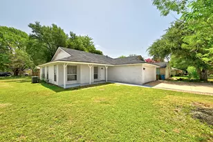 1411 Bellmar Dr, Round Rock, TX 78664 - Photo 2