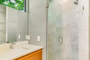 1601 Barn Swallow Dr, Austin, TX 78746 - Photo 20