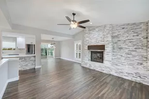 18908 Kelly Dr, Point Venture, TX 78645 - Photo 16