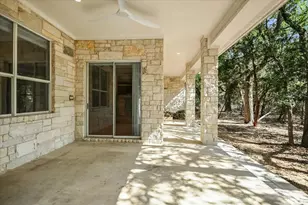 112 Twin Saddles Ln, Dripping Springs, TX 78620 - Photo 24