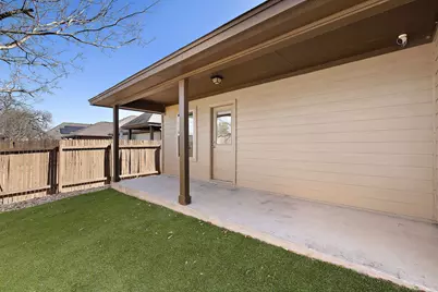 2008 Gabrielles Way, Manchaca, TX 78652 - Photo 22