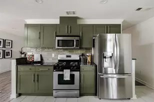 2811 W Fresco Dr, Austin, TX 78731 - Photo 10