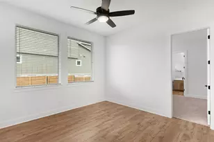 17300 Silverman Dr, Pflugerville, TX 78660 - Photo 18