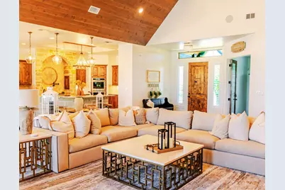 1980 County Road 361, La Vernia, TX 78121 - Photo 14