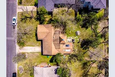 1403 Beckett Street, Austin, TX 78757 - Photo 2