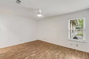 6804 Kenosha Pass, Austin, TX 78749 - Photo 4