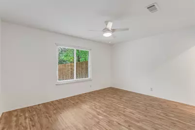 6804 Kenosha Pass #B, Austin, TX 78749 - Photo 18