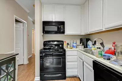 715 W 22nd 1/2 Street #204, Austin, TX 78705 - Photo 10