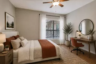 715 W 22nd 1/2 St, Austin, TX 78705 - Photo 10