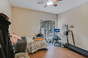 715 W 22nd 1/2 St, Austin, TX 78705 - Photo 12