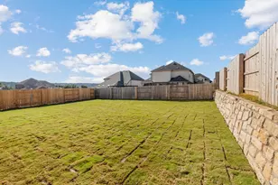 140 Elm Vw Dr, Georgetown, TX 78628 - Photo 32