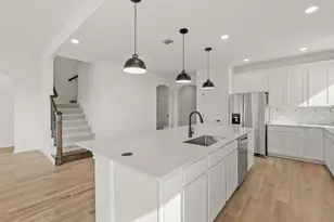 140 Elm Vw Dr, Georgetown, TX 78628 - Photo 6