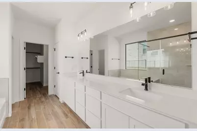 140 Elm View Drive, Georgetown, TX 78628 - Photo 14