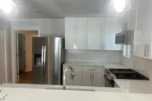 2924 E 13th St, Austin, TX 78702 - Photo 12