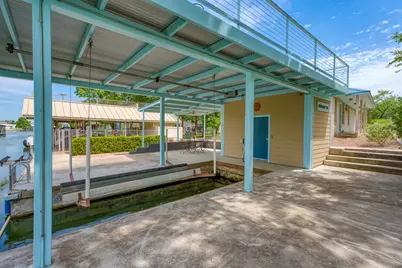 521 E Briarway Drive, Meadowlakes, TX 78654 - Photo 4