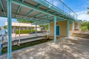 521 E Briarway Dr, Meadowlakes, TX 78654 - Photo 4