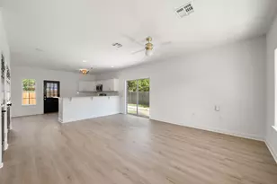 5408 Downs Dr, Austin, TX 78721 - Photo 2