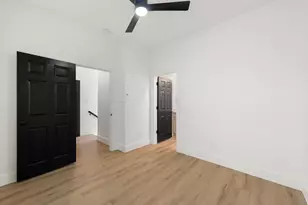 5408 Downs Dr, Austin, TX 78721 - Photo 30