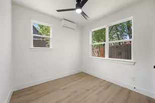 5408 Downs Dr, Austin, TX 78721 - Photo 22