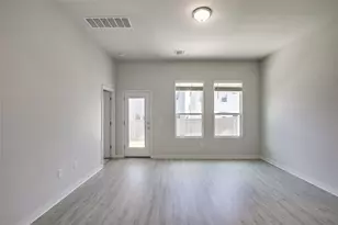 15107 Forum Ave, Pflugerville, TX 78660 - Photo 10