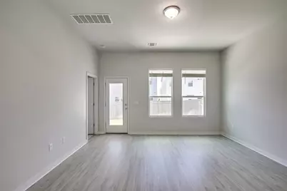 15107 Forum Avenue, Pflugerville, TX 78660 - Photo 10