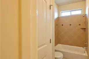 100 Lake Mineral Wells Dr, Georgetown, TX 78628 - Photo 14