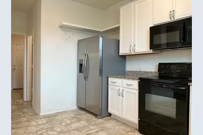 2950 E Old Settlers Boulevard #72, Round Rock, TX 78665 - Photo 6