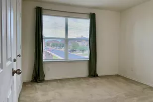 2950 E Old Settlers Blvd, Round Rock, TX 78665 - Photo 16