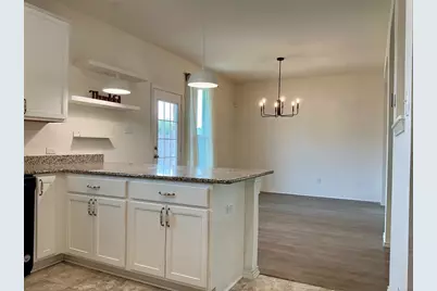 2950 E Old Settlers Boulevard #72, Round Rock, TX 78665 - Photo 8