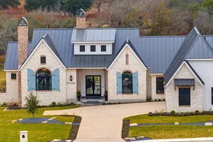 4412 Comanche Trace Dr, Kerrville, TX 78028 - Photo 1