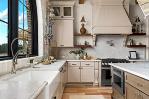 4412 Comanche Trace Dr, Kerrville, TX 78028 - Photo 16