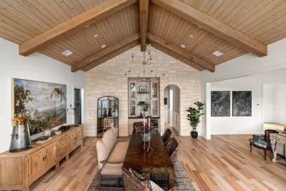 4412 Comanche Trace Drive, Kerrville, TX 78028 - Photo 10