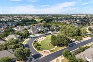 112 Barefoot Park Ln, Georgetown, TX 78628 - Photo 36
