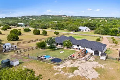 213 Beauchamp Road, Dripping Springs, TX 78620 - Photo 38