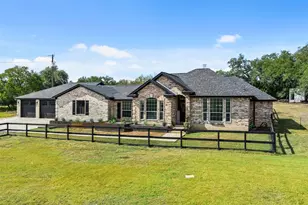 213 Beauchamp Rd, Dripping Springs, TX 78620 - Photo 4