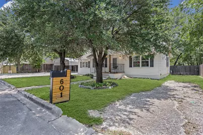 601 Zunker Street, San Marcos, TX 78666 - Photo 2